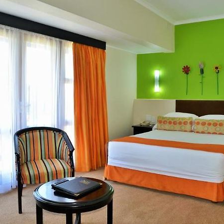 Protea Hotel Winkler White River Eksteriør bilde